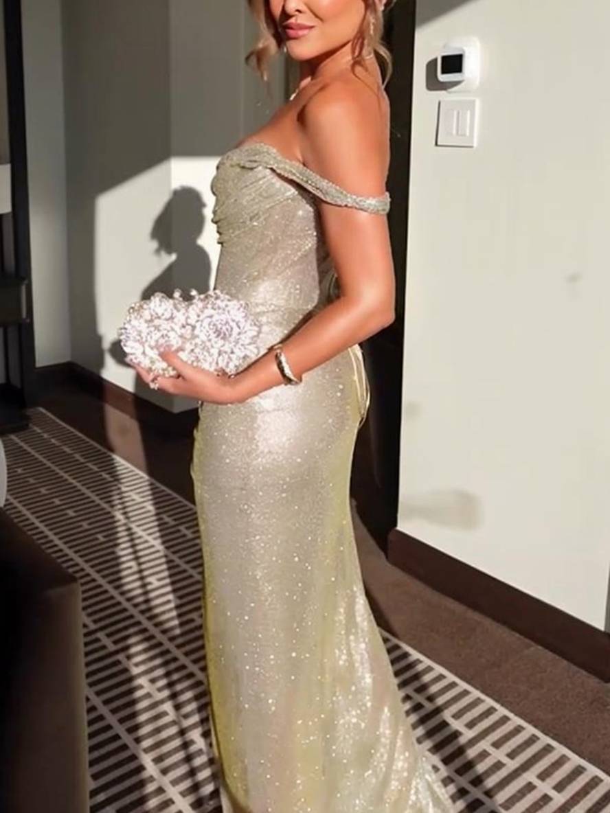 Annabell Schulterfreies Glitzer-Abendkleid mit Beinschlitz Foto 4