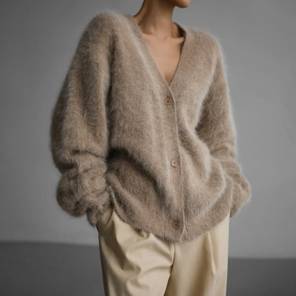 Damen Oversized Strickjacke mit V-Ausschnitt in Braun 1