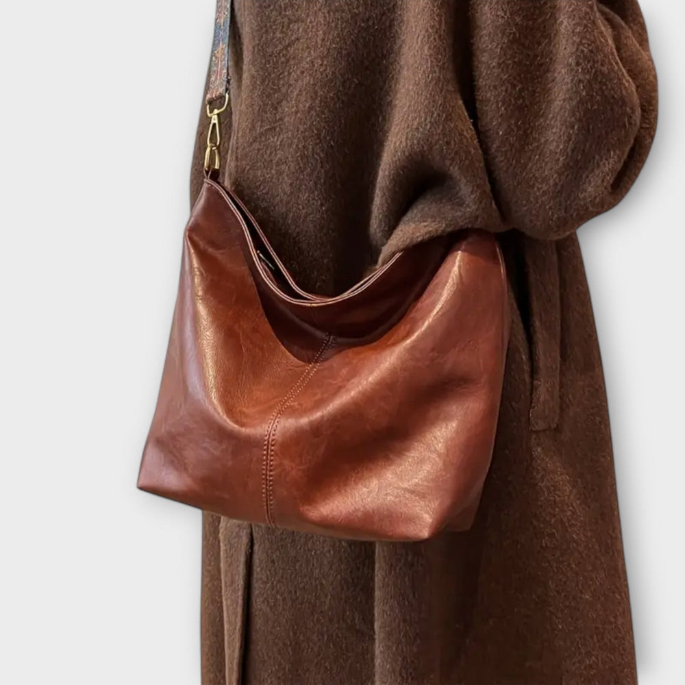 Edeltrud Schultertasche mit einzigartigem Riemen Foto 2
