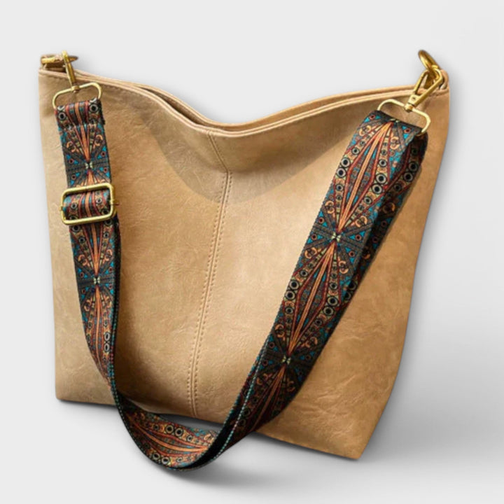 Edeltrud Schultertasche mit einzigartigem Riemen Foto 5