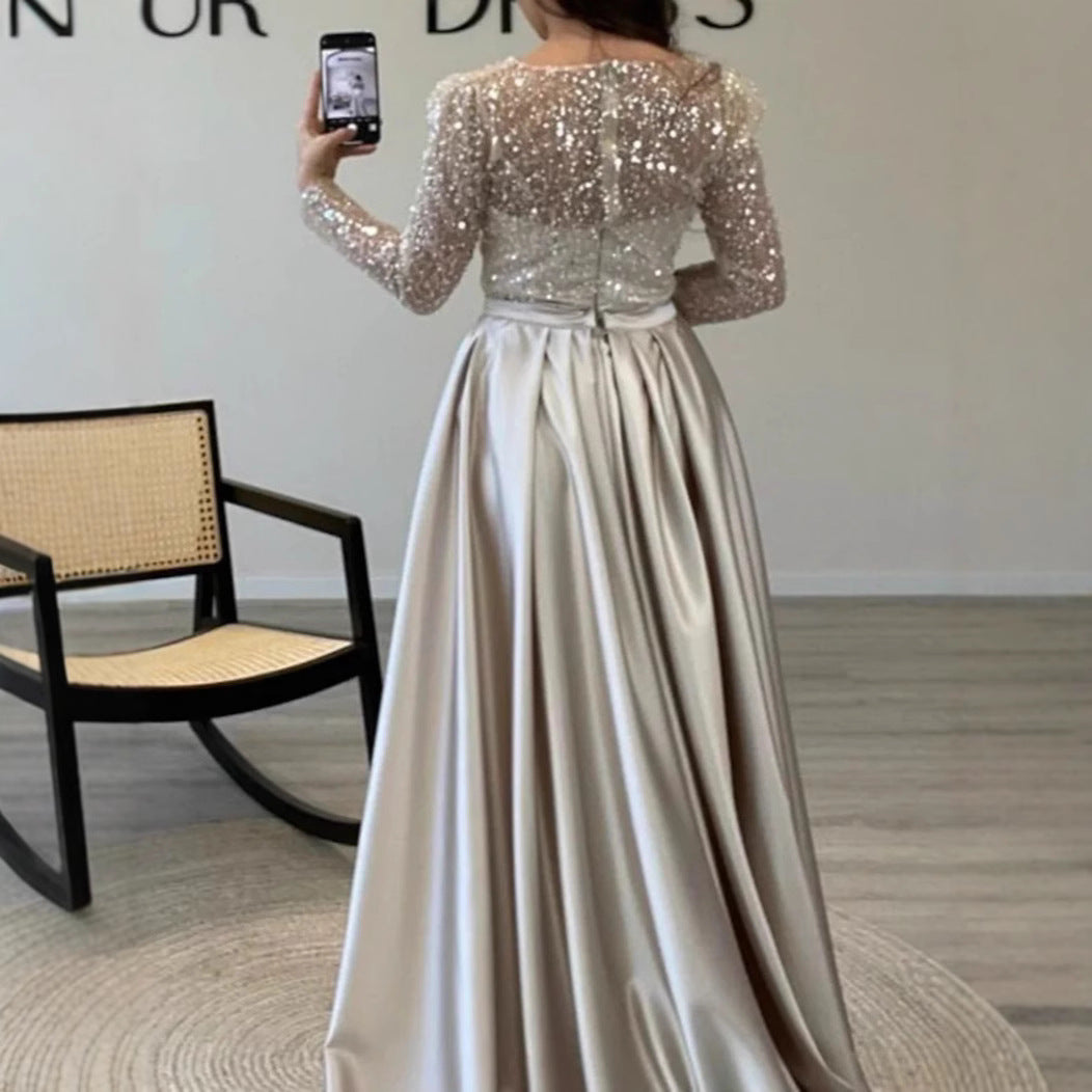 Evelyn Abendkleid mit Perlenoberteil und fließendem Satinrock Foto 4