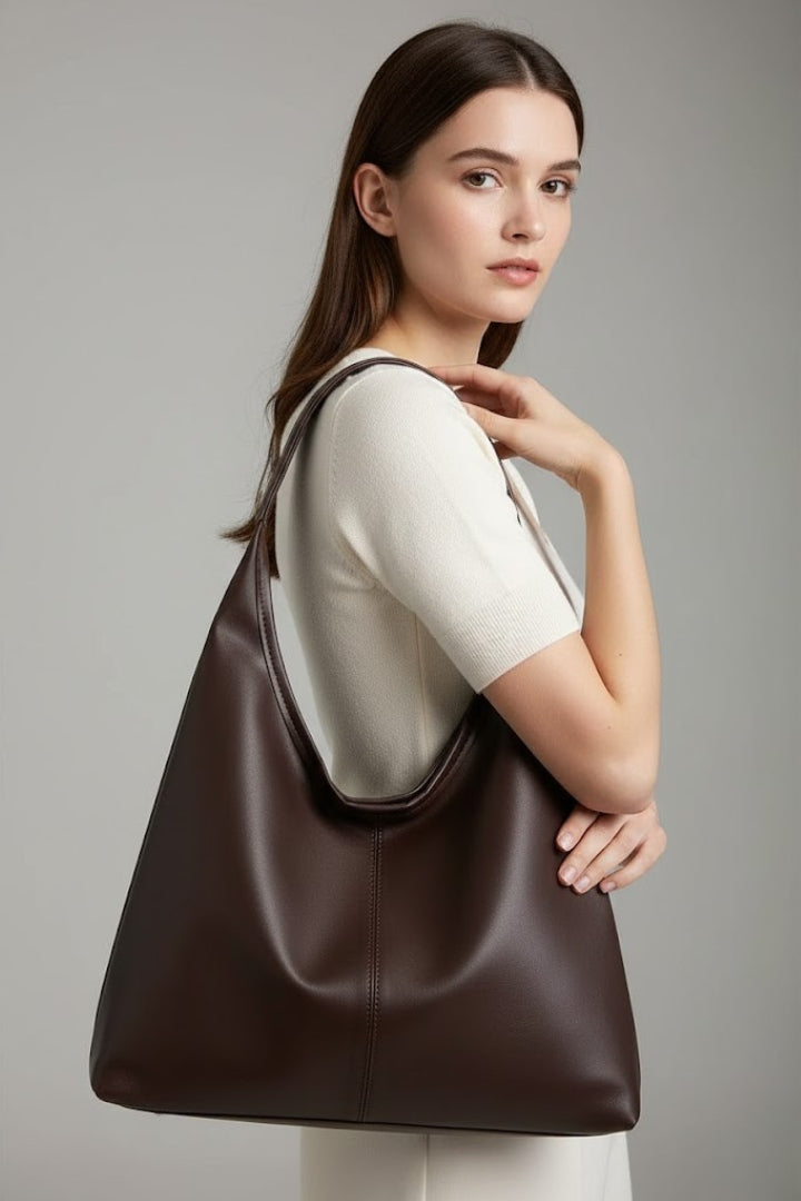 Hildegund Klassische Tote Bag aus Kunstleder Foto 3