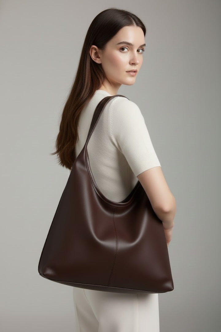Hildegund Klassische Tote Bag aus Kunstleder Foto 6