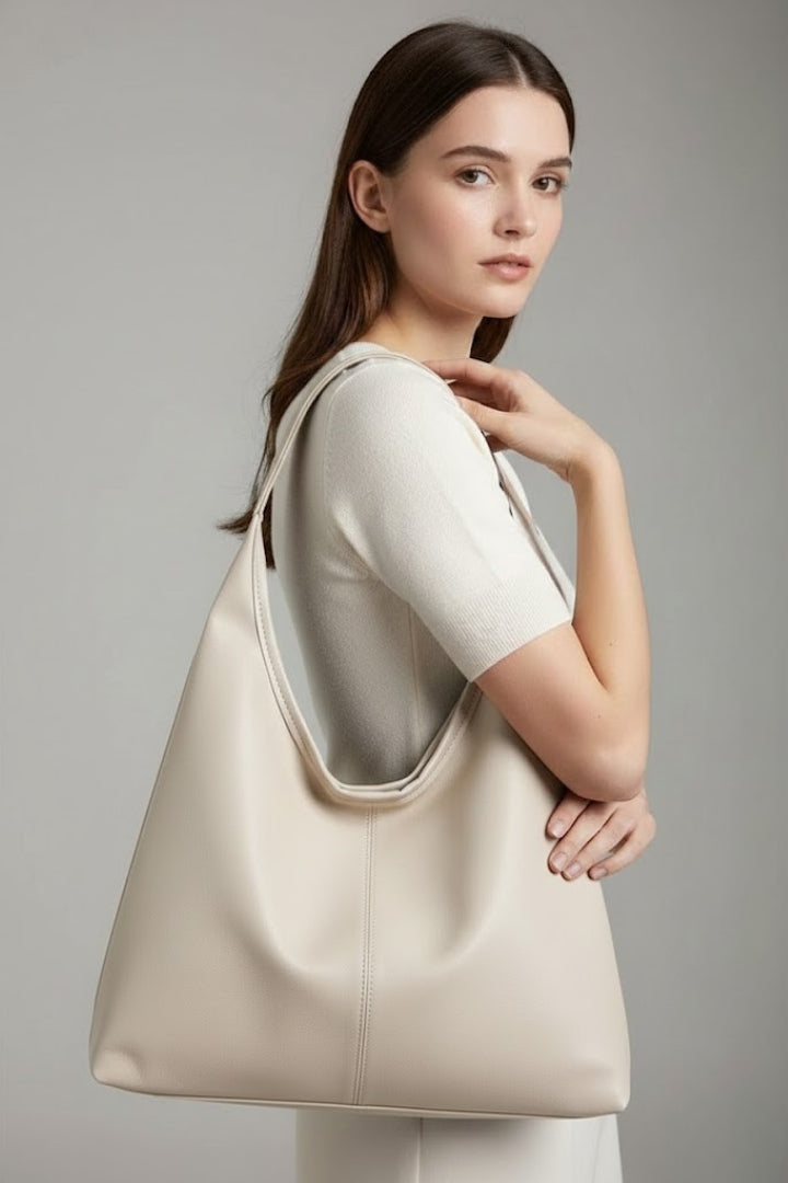 Hildegund Klassische Tote Bag aus Kunstleder Foto 7
