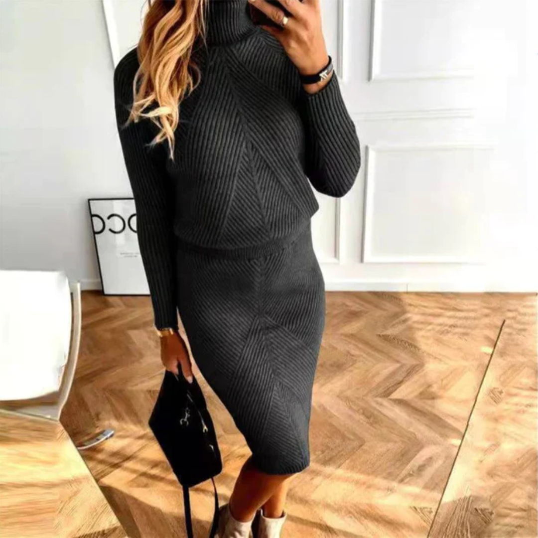Ingrid Grobstrick-Kleid mit Rollkragen in Grau Foto 1