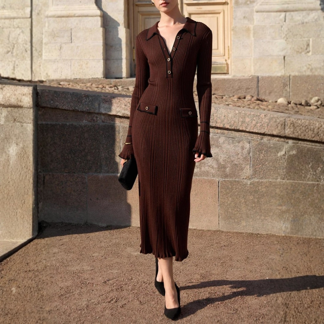 Jorunn Rippstrick-Kleid mit Polokragen und Knopfleiste Foto 4