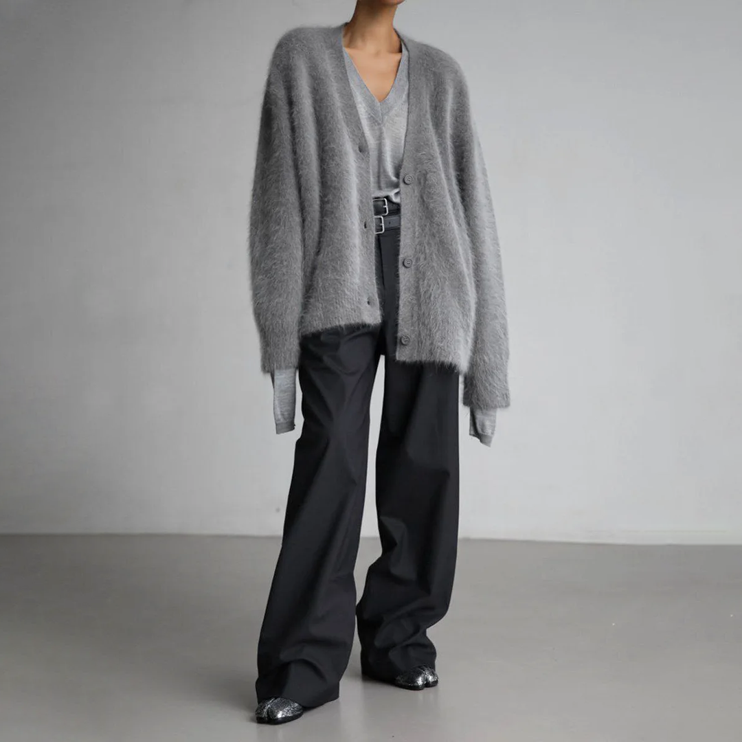 Ulla Weiche Strickjacke in Naturtönen Foto 4